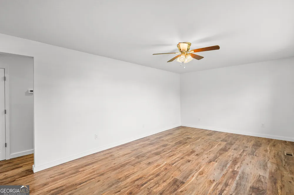 120 Francis AVE Swainsboro, GA 30401