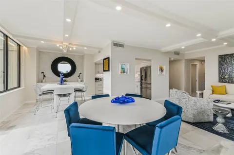 14 Greenway Plaza #15P