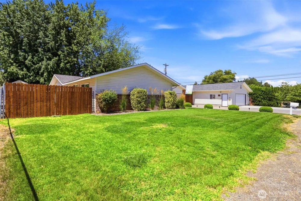 2220 Road 92 Pasco, WA 99301