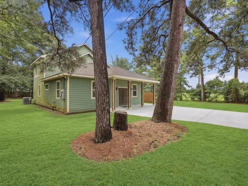 4261 Carlene Orange, TX 77630