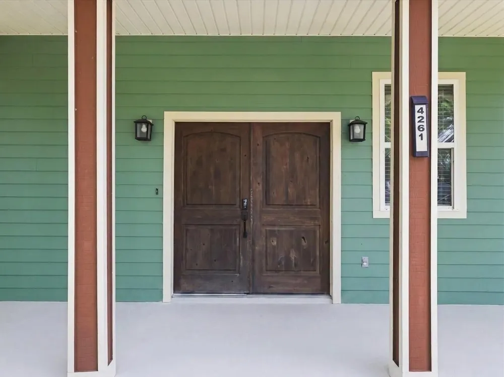 4261 Carlene Orange, TX 77630