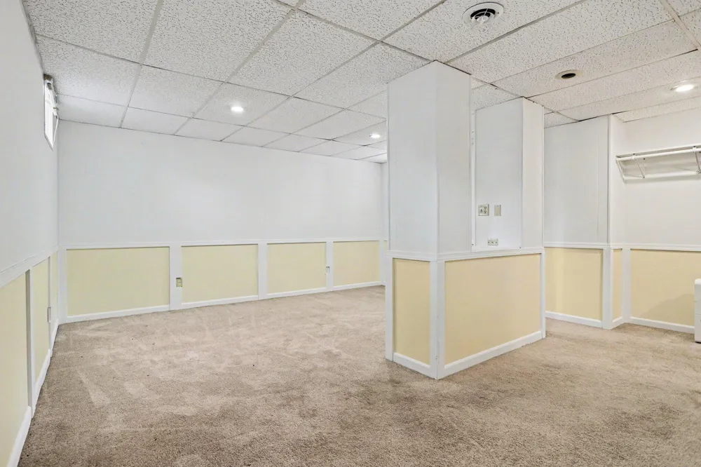 302 Exchange Street Marshall, MI 49068