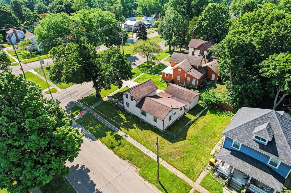 302 Exchange Street Marshall, MI 49068