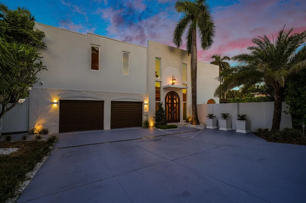 1020 SE 9TH AVENUE Fort Lauderdale, FL 33316