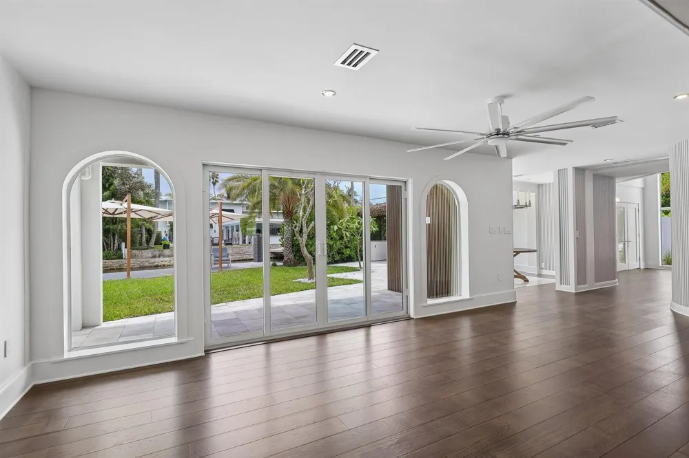 1020 SE 9TH AVENUE Fort Lauderdale, FL 33316