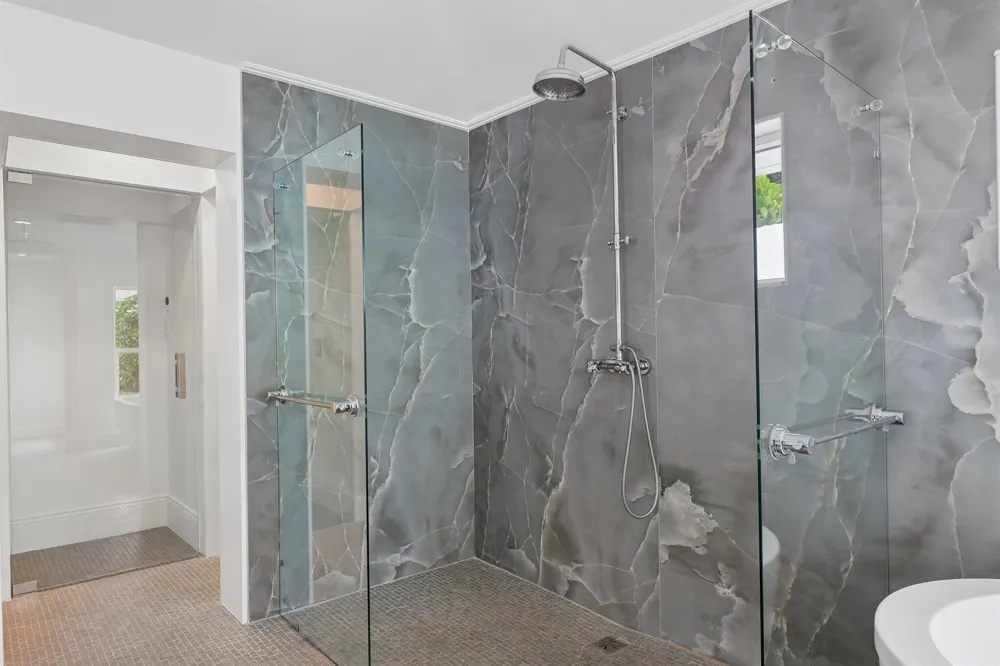 1020 SE 9TH AVENUE Fort Lauderdale, FL 33316