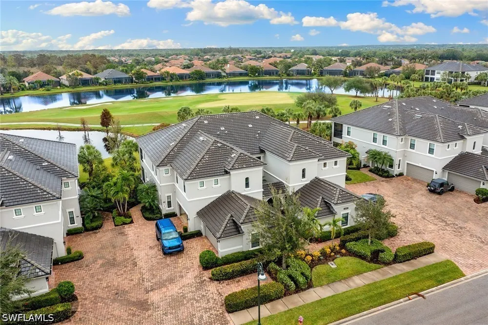 Covent Garden Court #2202 Naples, FL 34120