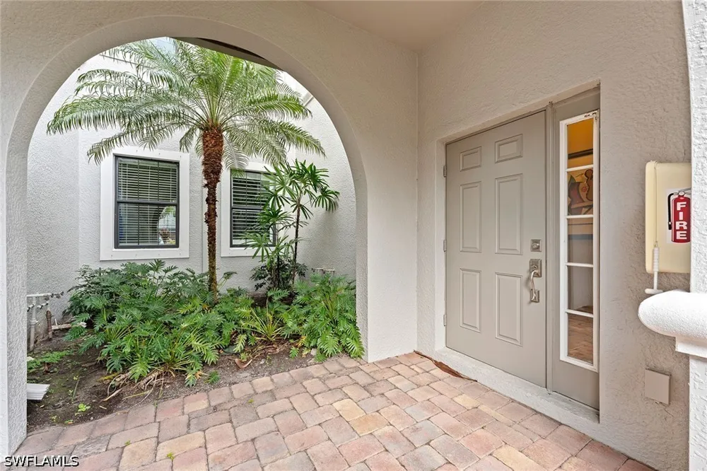 Covent Garden Court #2202 Naples, FL 34120
