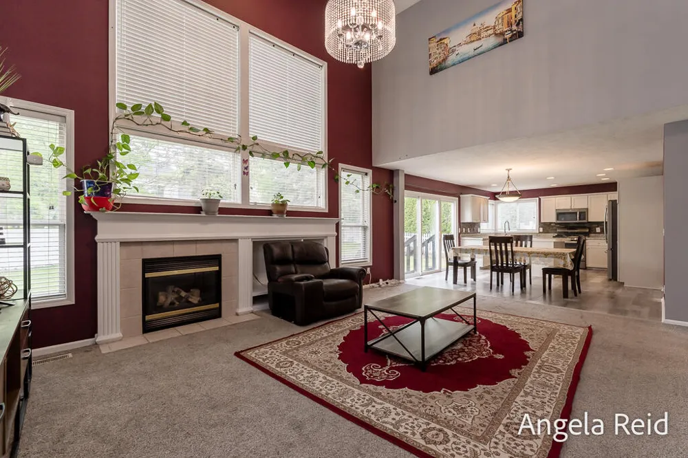 3528 Birch Knoll Drive SE Kentwood City, MI 49512