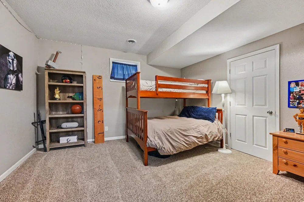 12265 Riverside Drive Constantine Township, MI 49099