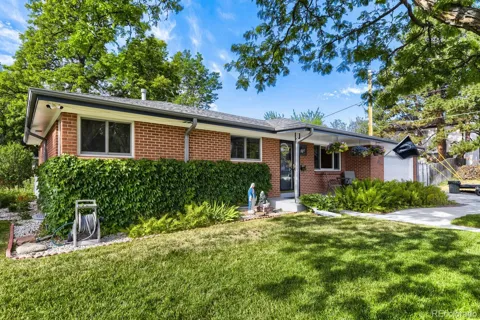 12142 W 60th Place