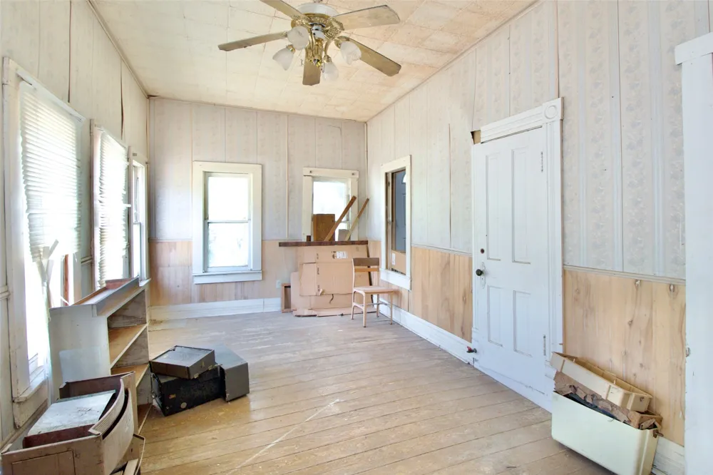 216 Fortune Street Marlin, TX 76661