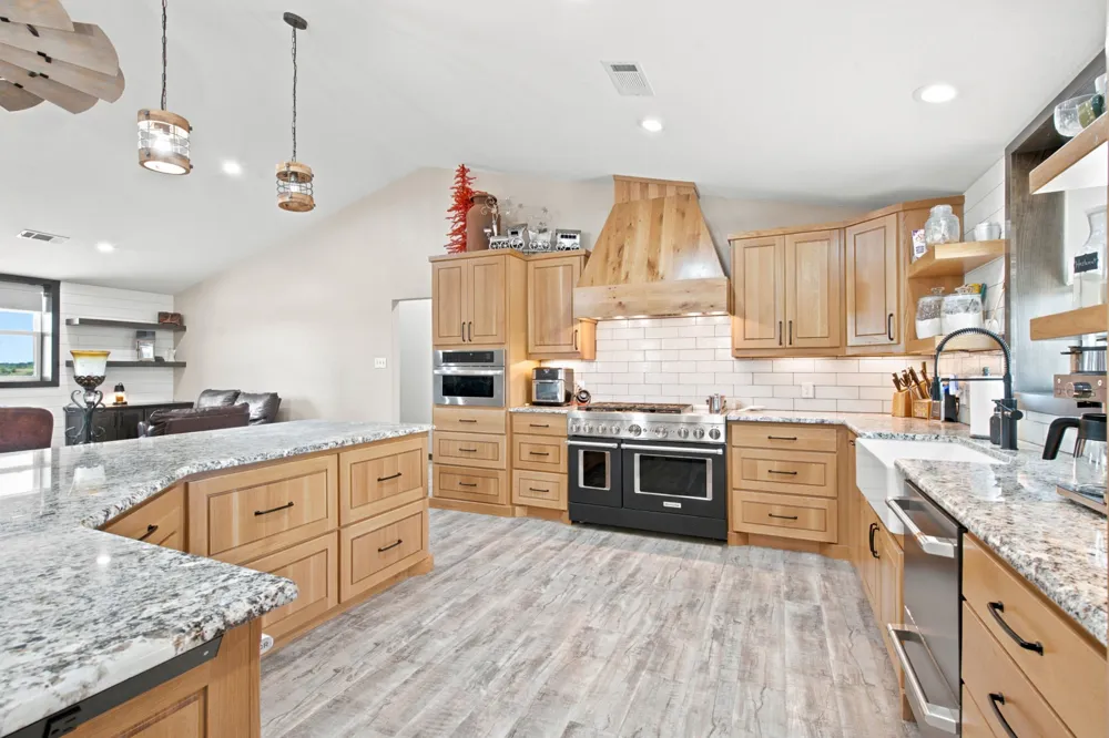 196 Story Road Perrin, TX 76486