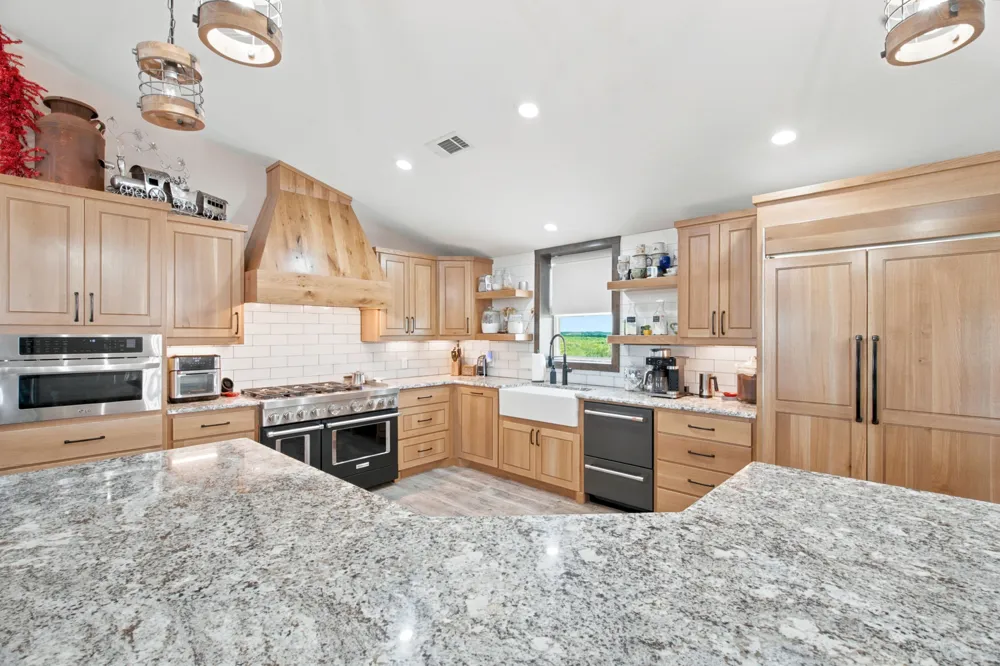 196 Story Road Perrin, TX 76486