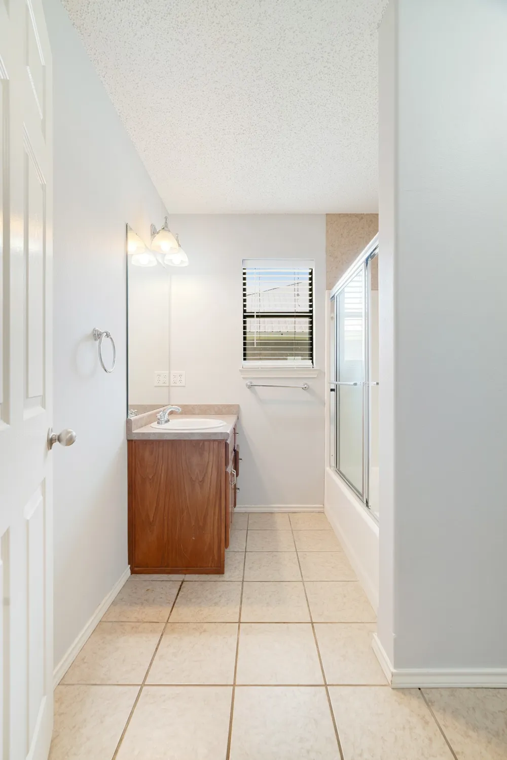140 SE 49th Street Paris, TX 75462