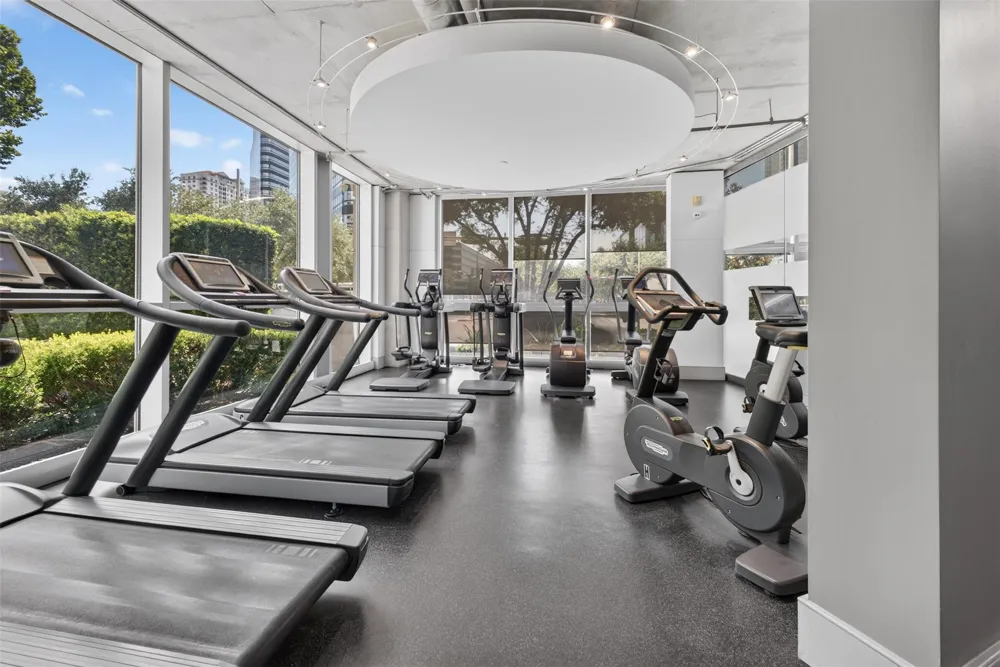 1901 Post Oak Boulevard #505 Houston, TX 77056