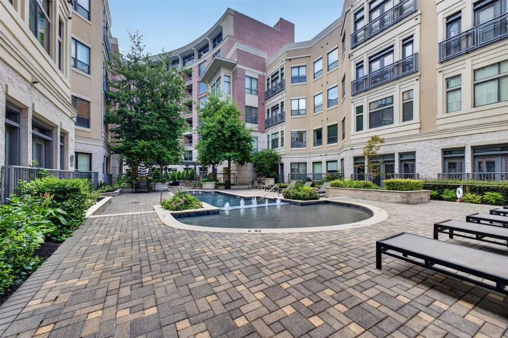 1901 Post Oak Boulevard #505 Houston, TX 77056