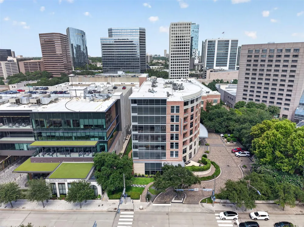 1901 Post Oak Boulevard #505 Houston, TX 77056