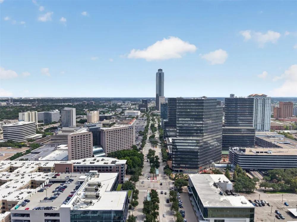 1901 Post Oak Boulevard #505 Houston, TX 77056