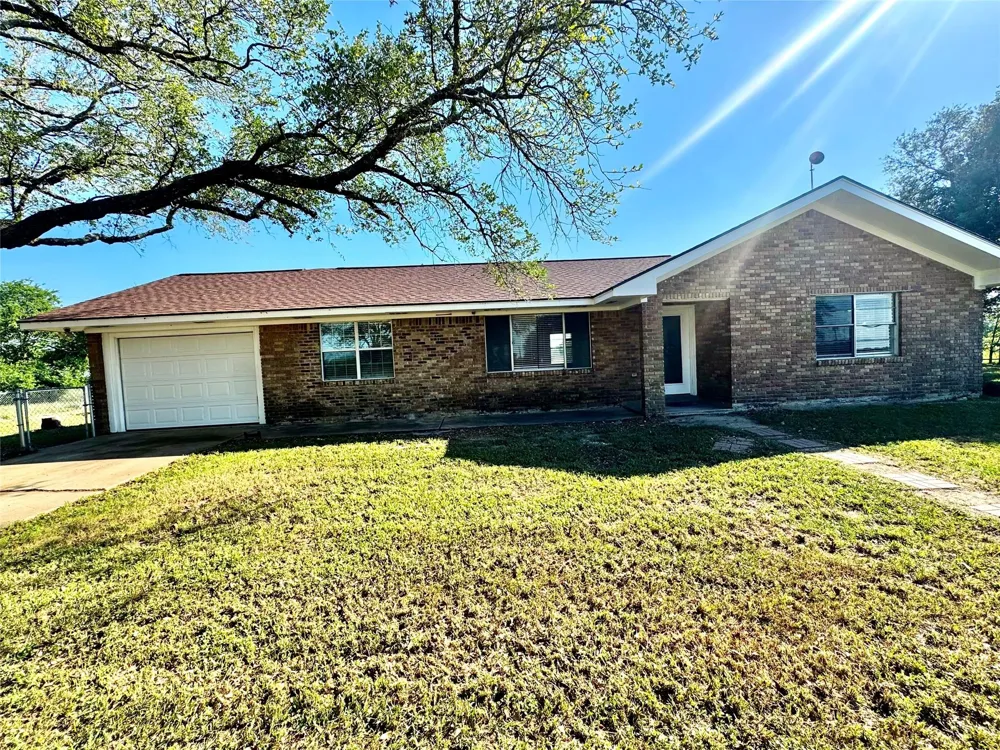 2691 Fm 1862 Blessing, TX 77465