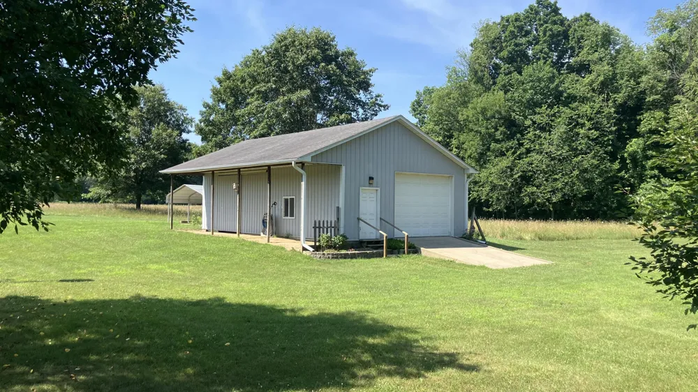 9710 Campbell Lane Bellevue, MI 49021