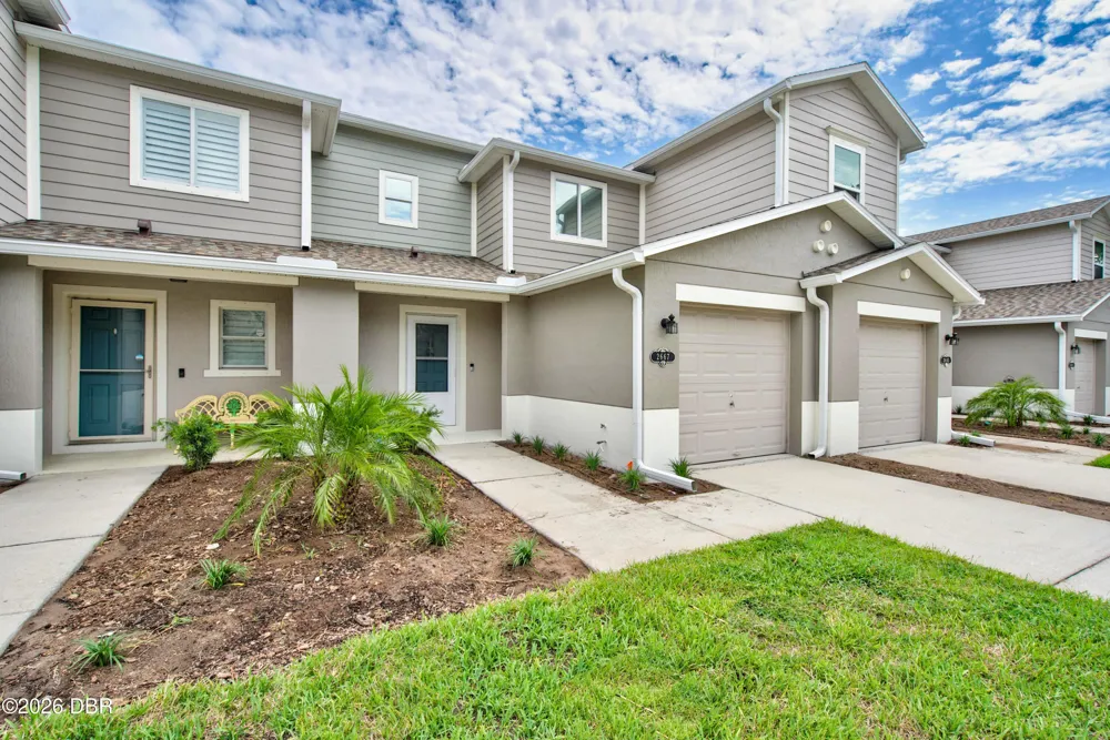 2667 Sicily Drive New Smyrna Beach, FL 32168