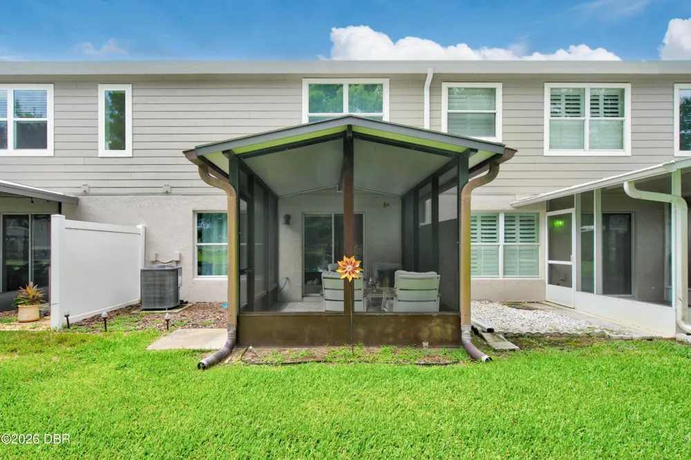 2667 Sicily Drive New Smyrna Beach, FL 32168