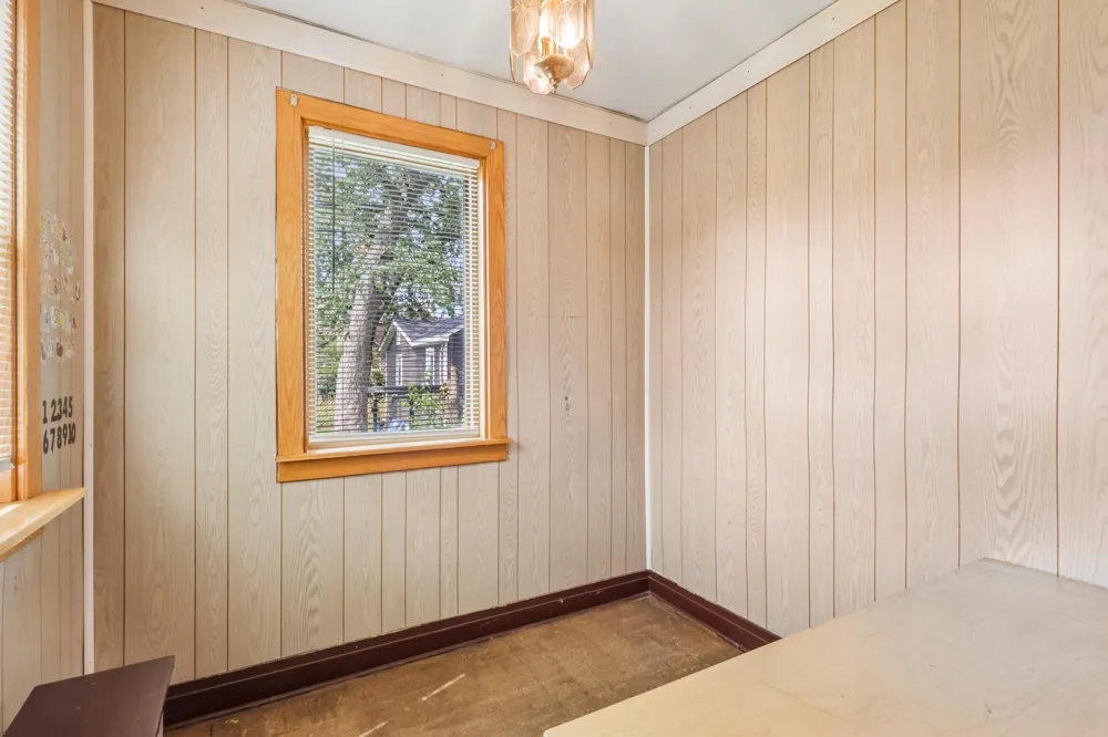 2256 White Oak Avenue Whiting, IN 46394