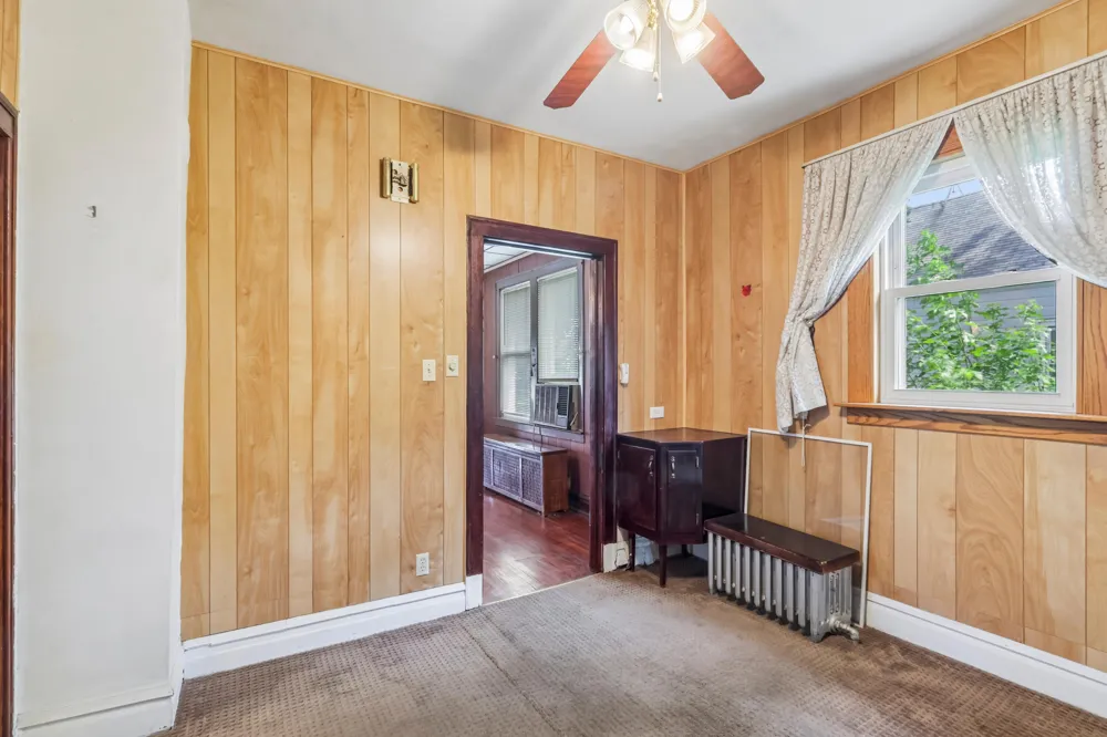 2256 White Oak Avenue Whiting, IN 46394