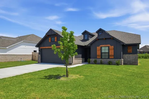 9537 E 131st Place S
