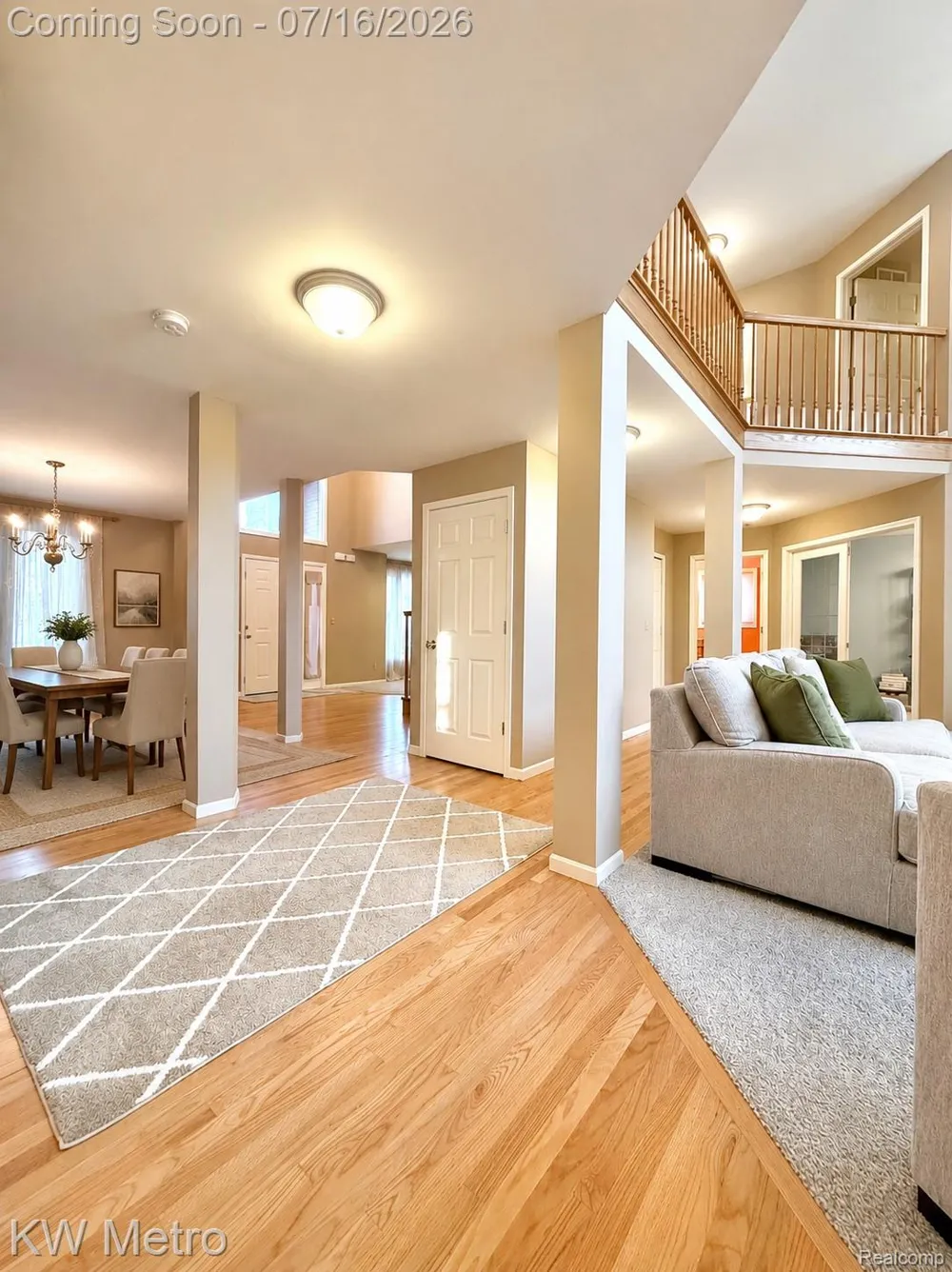 1176 CADMUS DRIVE Troy City, MI 48085