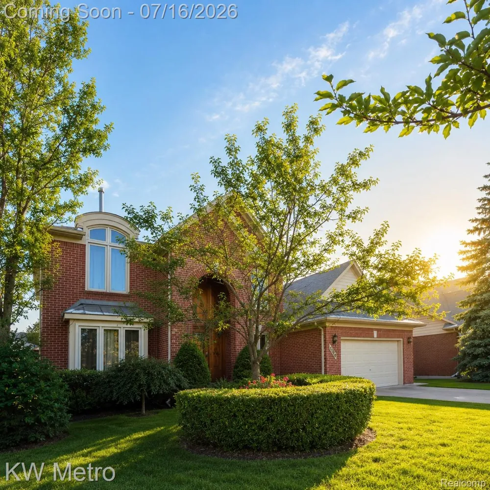 1176 CADMUS DRIVE Troy City, MI 48085