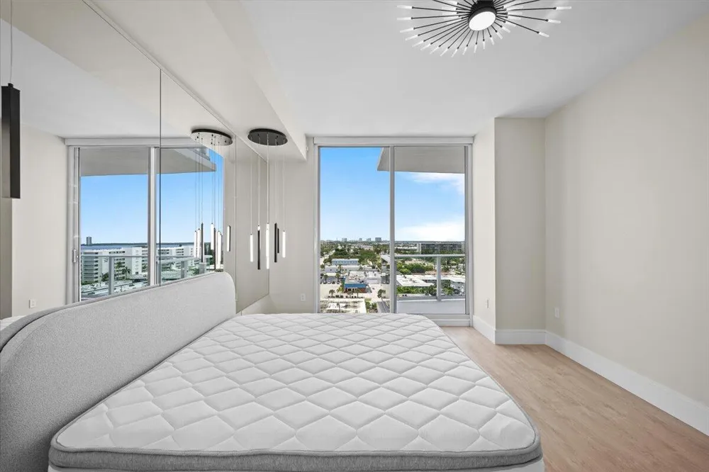 220 Lake Shore Drive #917 Lake Park, FL 33403