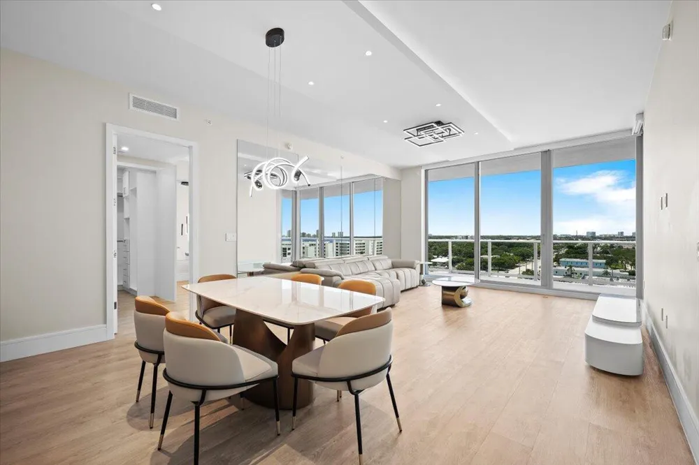 220 Lake Shore Drive #917 Lake Park, FL 33403