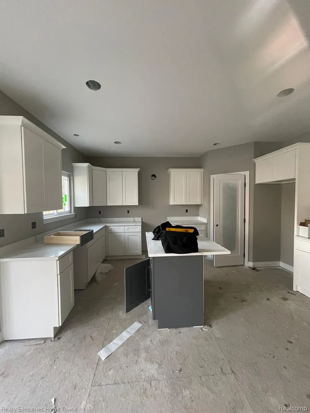34938 CARDINAL LANE Richmond City, MI 48062