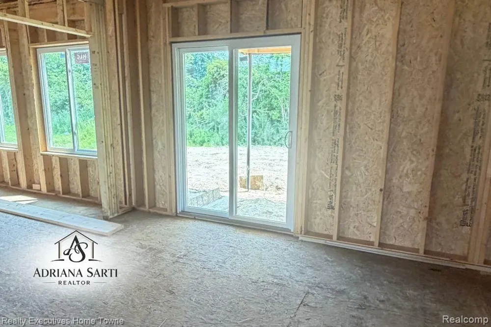 34938 CARDINAL LANE Richmond City, MI 48062