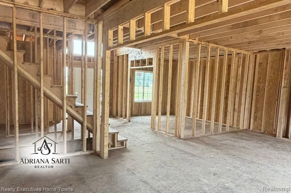 34938 CARDINAL LANE Richmond City, MI 48062