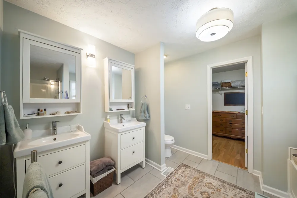 4092 Summit Dr Greenbrier, TN 37073