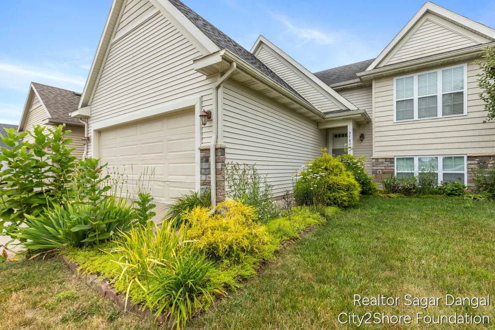 3780 Timberlake Court SE Kentwood City, MI 49512