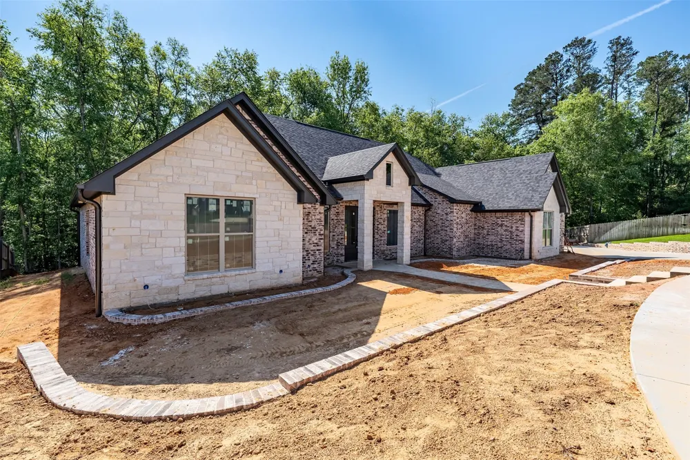 2546 Barton Creek Circle Tyler, TX 75703