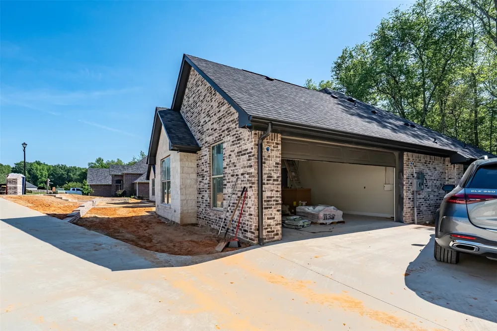 2546 Barton Creek Circle Tyler, TX 75703