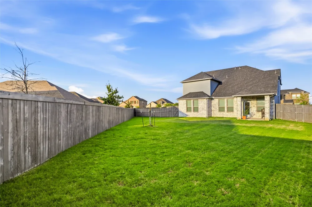 6717 Aster Drive Venus, TX 76084