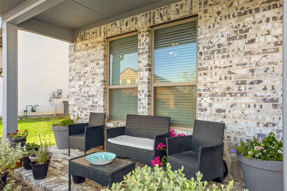 6717 Aster Drive Venus, TX 76084