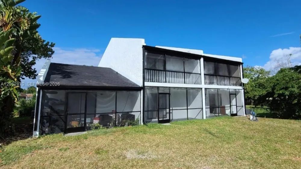 2005 Carlton drive #3 Melbourne, FL 32935