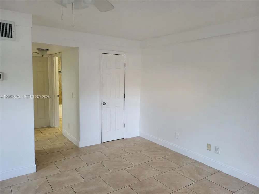2005 Carlton drive #3 Melbourne, FL 32935
