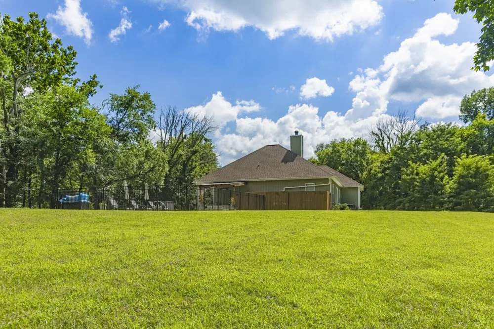 1600 Ledford Rd Lewisburg, TN 37091