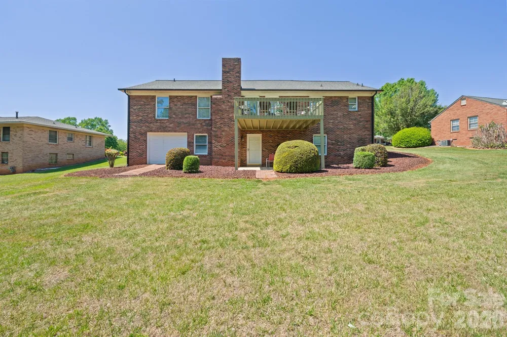 105 Rock Creek Drive Lincolnton, NC 28092