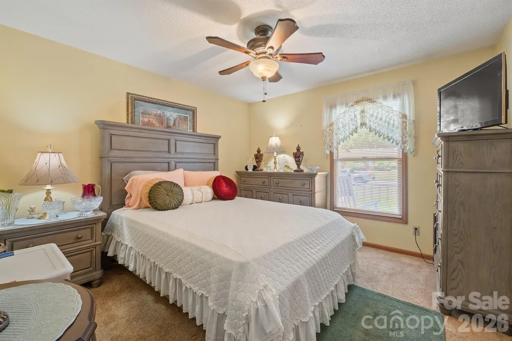 105 Rock Creek Drive Lincolnton, NC 28092