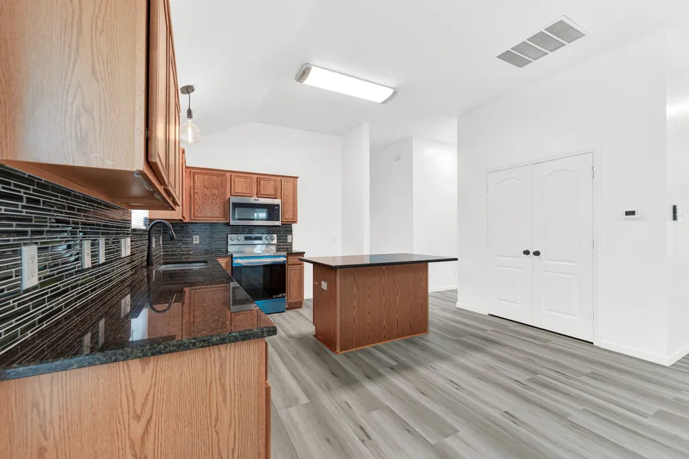 306 Lakefront Drive Wylie, TX 75098