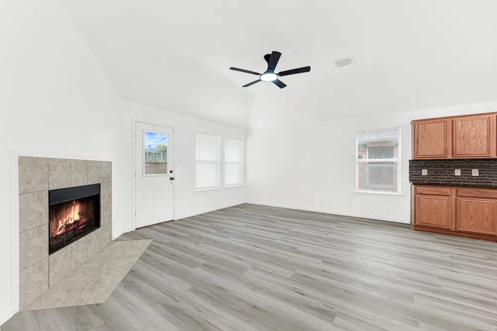 306 Lakefront Drive Wylie, TX 75098